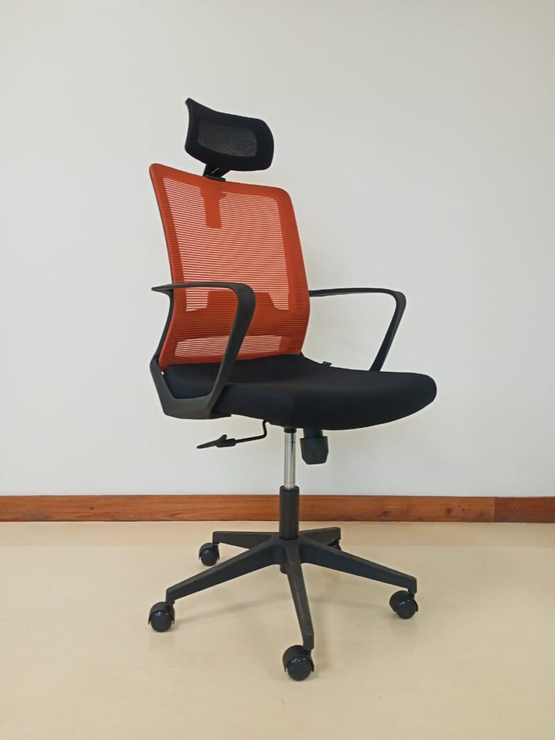 Executive Office Mesh Fabric Chairs - Image 3